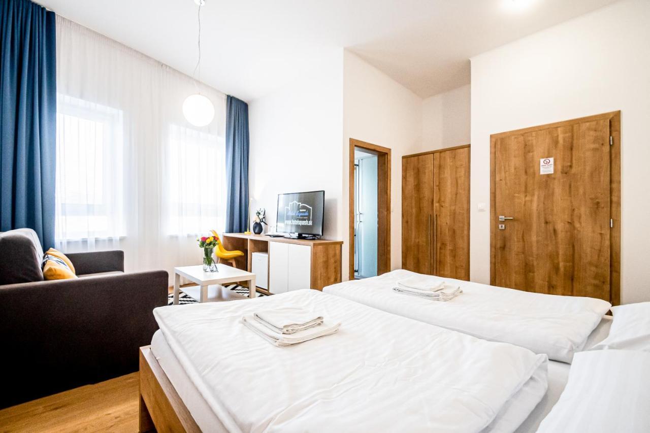 Hotel Squash Centrum プリエヴィドザ エクステリア 写真