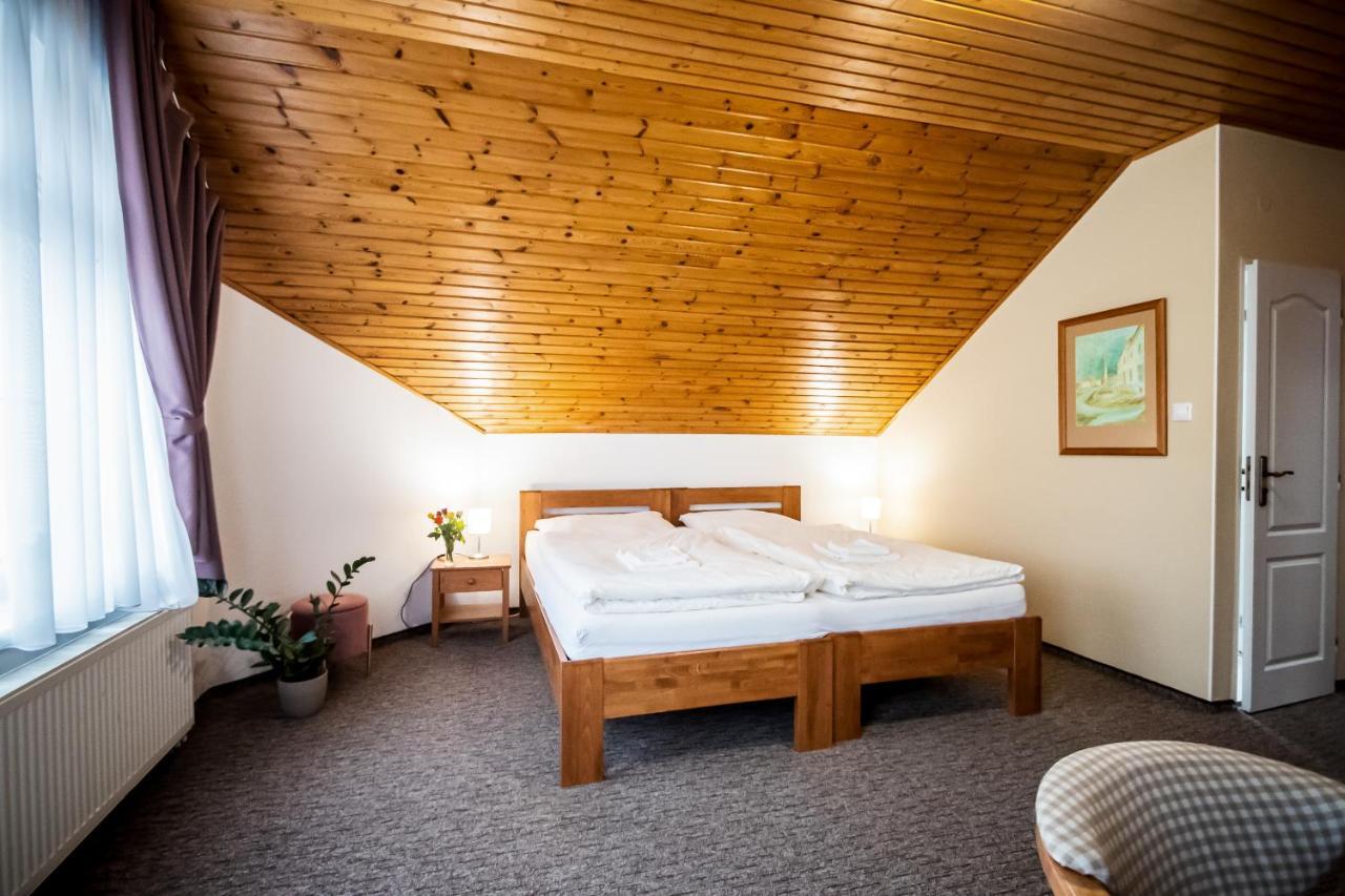 Hotel Squash Centrum プリエヴィドザ エクステリア 写真