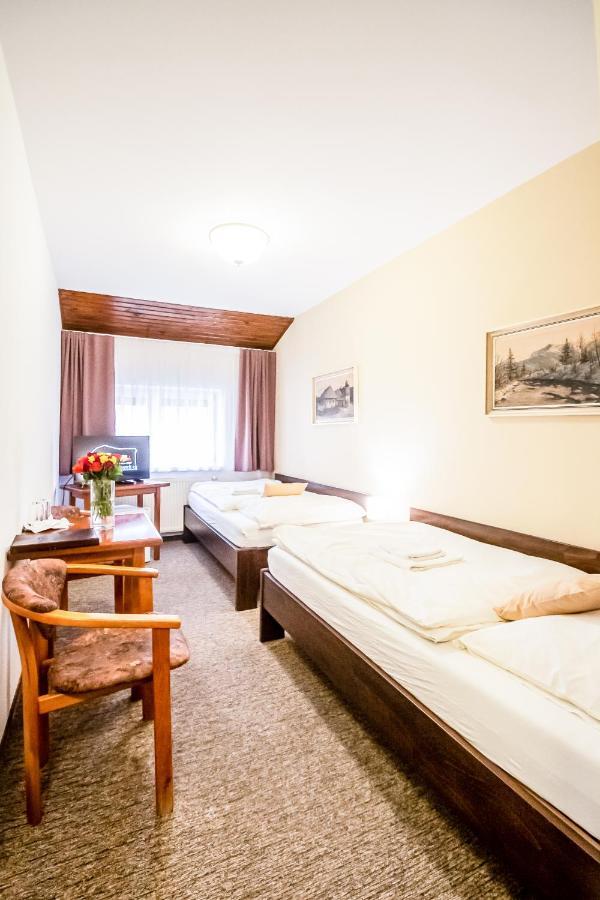 Hotel Squash Centrum プリエヴィドザ エクステリア 写真
