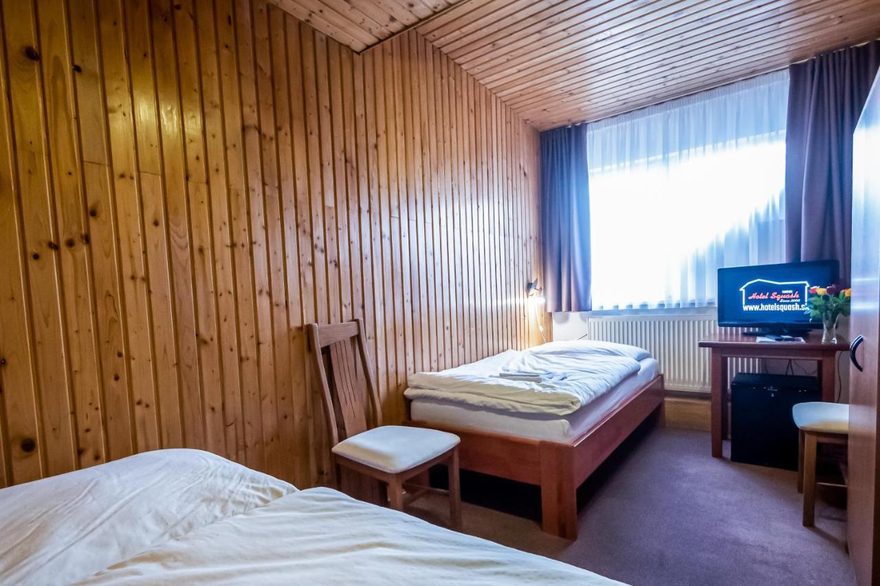 Hotel Squash Centrum プリエヴィドザ エクステリア 写真