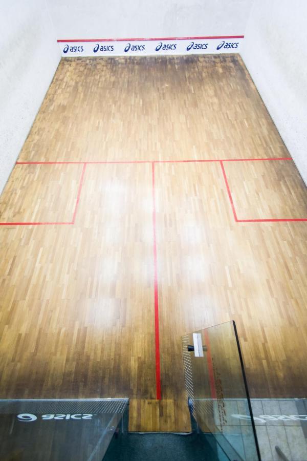 Hotel Squash Centrum プリエヴィドザ エクステリア 写真
